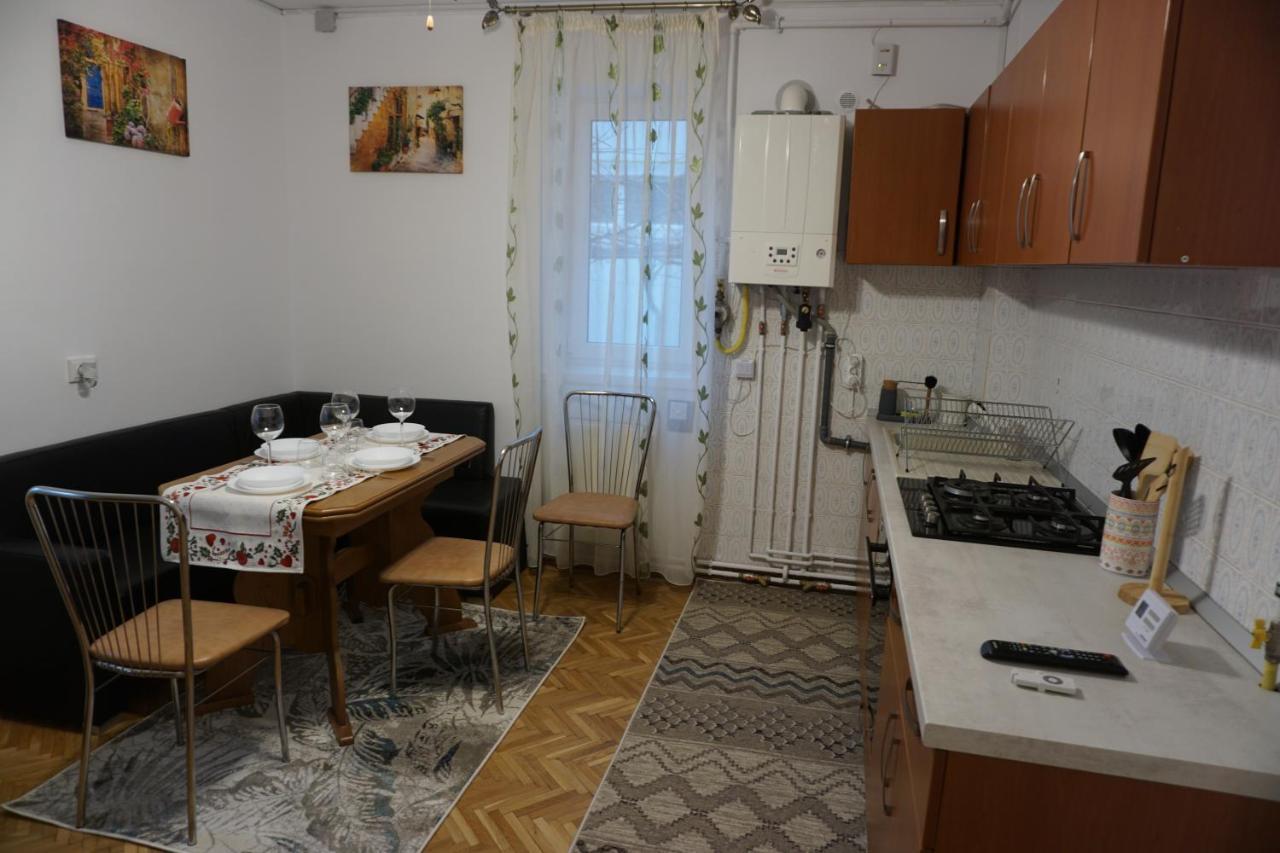 Xili'S Home Sweet Home Brasov Exterior photo
